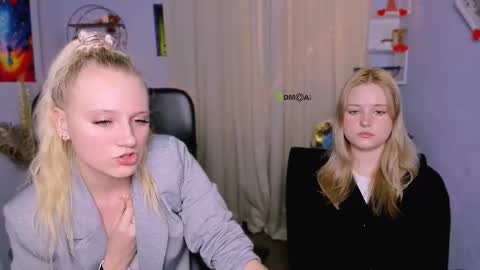 Snapshot of trixy_melison chatting on 03/12/26, 11:38 Trixy online show from 03/12/26, 11:38