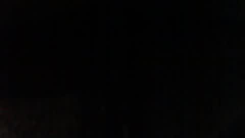 Snapshot of trobelle chatting on 01/04/25, 01:42 trobelle online show from 01/04/25, 01:42