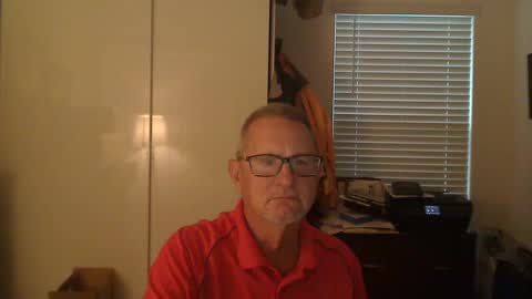 Snapshot of troffer1020 chatting on 02/19/25, 10:20 Troffer online show from 02/19/25, 10:20