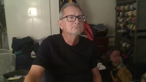 Snapshot of troffer1020 chatting on 01/12/26, 11:54 Troffer online show from 01/12/26, 11:54