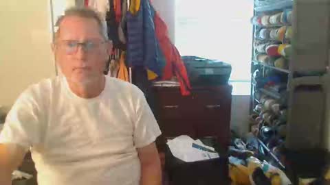 Snapshot of troffer1020 chatting on 03/16/26, 10:25 Troffer online show from 03/16/26, 10:25
