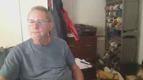 Snapshot of troffer1020 chatting on 03/31/26, 03:30 Troffer online show from 03/31/26, 03:30