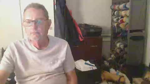Snapshot of troffer1020 chatting on 04/02/26, 03:26 Troffer online show from 04/02/26, 03:26