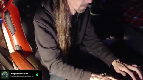 trooper0690 online show from 10/29/25, 07:37