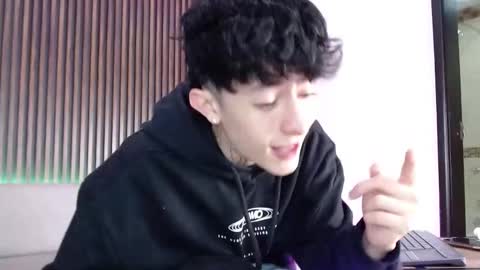 Troy online show from 10/10/25, 07:24