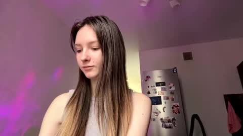 Snapshot of troybailly chatting on 03/05/26, 12:34 Hello Viola here Help me to make 50 thumbs up 333 online show from 03/05/26, 12:34