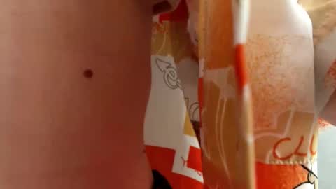 Snapshot of troybailly chatting on 03/11/26, 08:53 Hello Viola here Help me to make 50 thumbs up 333 online show from 03/11/26, 08:53