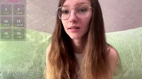 Hello Viola here   Help me to make 50 thumbs up 333 online show from 04/27/26, 03:21