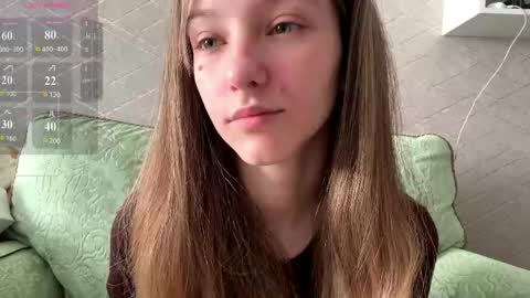 Hello Viola here   Help me to make 50 thumbs up 333 online show from 05/10/26, 05:23