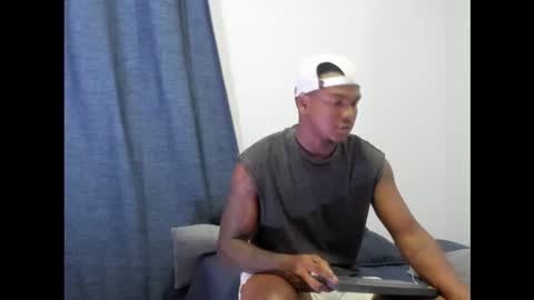 Snapshot of troykhalil chatting on 02/27/26, 04:45 Troy Khalil online show from 02/27/26, 04:45