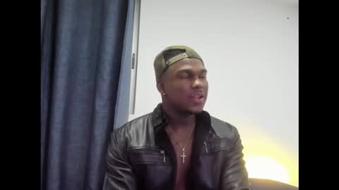 Snapshot of troykhalil chatting on 03/05/26, 05:14 Troy Khalil online show from 03/05/26, 05:14