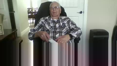 Snapshot of trucker11 chatting on 02/03/25, 09:07 chuck trucker- skp online show from 02/03/25, 09:07