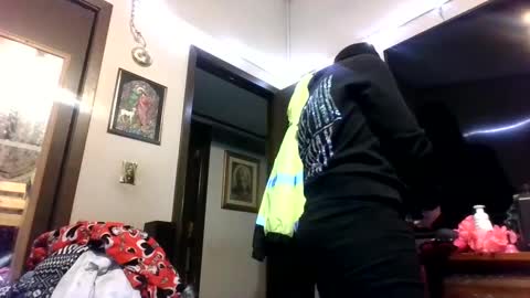 Snapshot of truckerswifetobe chatting on 12/07/24, 04:31 TruckersWifeToBe online show from 12/07/24, 04:31