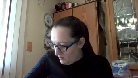 Snapshot of truckerswifetobe chatting on 01/12/26, 05:18 TruckersWifeToBe online show from 01/12/26, 05:18