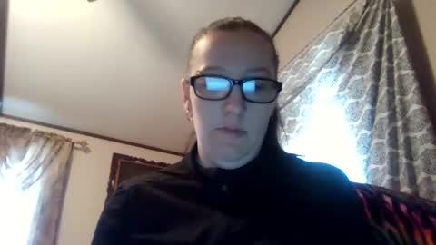 Snapshot of truckerswifetobe chatting on 01/18/26, 06:55 TruckersWifeToBe online show from 01/18/26, 06:55