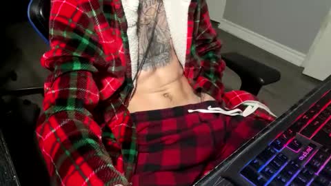 Snapshot of truenorthheavy chatting on 04/02/26, 02:37 Leo online show from 04/02/26, 02:37