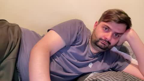 Snapshot of trustmelove chatting on 12/21/24, 07:16 Trustmelove online show from 12/21/24, 07:16