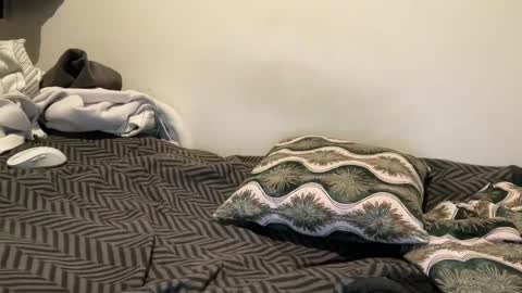 Snapshot of trustmelove chatting on 12/26/24, 07:38 Trustmelove online show from 12/26/24, 07:38