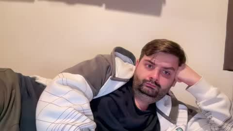 Snapshot of trustmelove chatting on 12/30/24, 07:00 Trustmelove online show from 12/30/24, 07:00