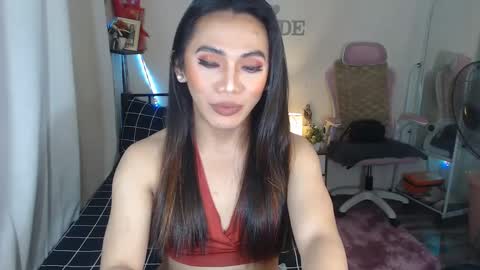 Jade online show from 12/19/24, 10:10