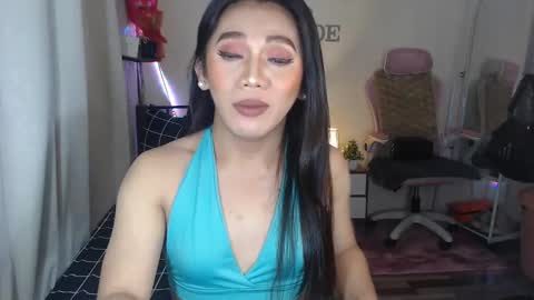 Jade online show from 02/21/25, 12:05