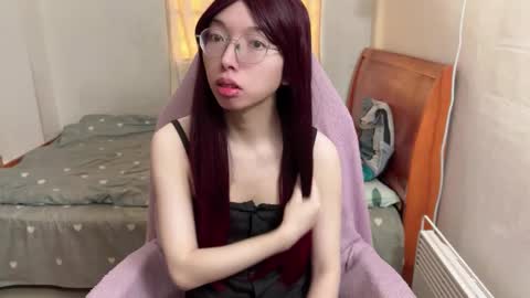 Snapshot of ts_liliprincess chatting on 10/30/25, 03:41 lili online show from 10/30/25, 03:41
