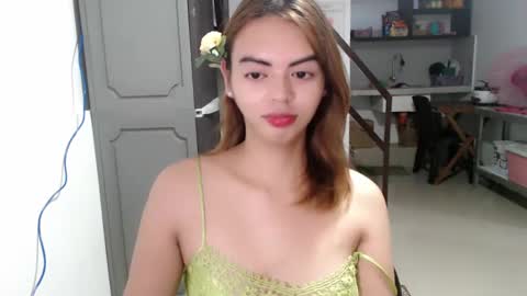 Snapshot of ts_vexana chatting on 03/06/25, 04:52 Dhalia online show from 03/06/25, 04:52