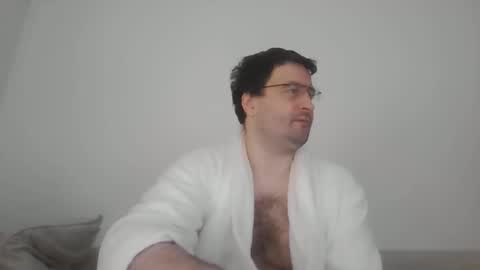 Snapshot of tsartan111 chatting on 03/13/26, 09:27 tsartan111 online show from 03/13/26, 09:27