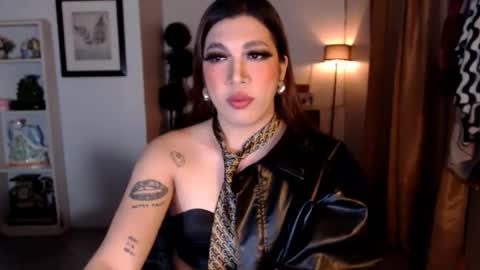 Snapshot of tsbigmilk chatting on 02/07/26, 11:25 tsbigmilk online show from 02/07/26, 11:25