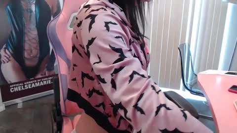 Snapshot of tschelseamariexxx chatting on 01/31/25, 08:54 Chelsea Marie online show from 01/31/25, 08:54