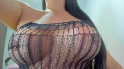 Snapshot of tsdannacoxx chatting on 06/25/26, 11:04 dannacoxx online show from 06/25/26, 11:04
