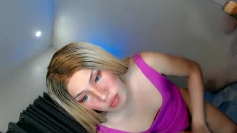 Snapshot of tsgirl_julian69 chatting on 07/14/26, 08:47 Julian online show from 07/14/26, 08:47