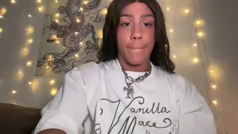 tsj777 online show from 12/18/25, 09:43