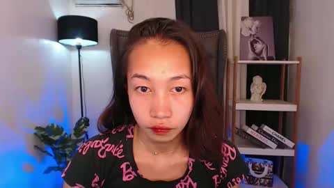 tskitty_girl online show from 10/04/25, 07:06