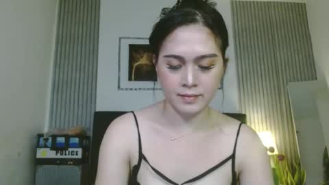 Snapshot of tsnathaliasilvana chatting on 01/31/25, 11:35 Bella Ratbu online show from 01/31/25, 11:35