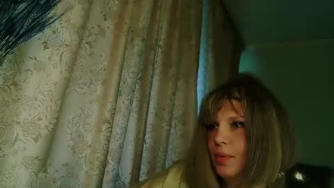 Annika online show from 06/24/26, 10:25