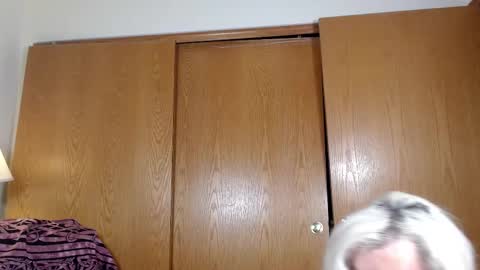 Snapshot of tssabrinaxxx chatting on 12/19/25, 08:16 Sabrina Ravndahl online show from 12/19/25, 08:16