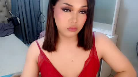 Snapshot of tsscarlett_xx chatting on 05/15/26, 08:16 jayvie online show from 05/15/26, 08:16