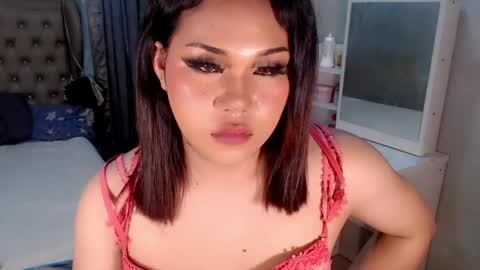 Snapshot of tsscarlett_xx chatting on 05/25/26, 12:16 jayvie online show from 05/25/26, 12:16