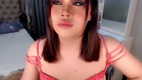 Snapshot of tsscarlett_xx chatting on 05/28/26, 02:20 jayvie online show from 05/28/26, 02:20