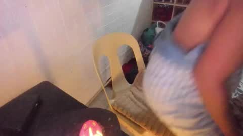 Frankie online show from 12/22/25, 07:27