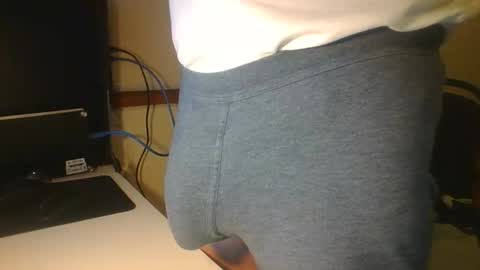 Snapshot of ttdiaz01 chatting on 01/16/26, 08:18 Portuga online show from 01/16/26, 08:18