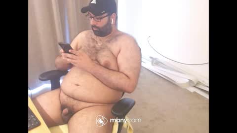 Snapshot of tubbs123 chatting on 05/19/26, 04:02 Tubbs123 online show from 05/19/26, 04:02