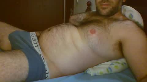 Snapshot of tuga_man_ chatting on 02/22/26, 11:36 tuga man online show from 02/22/26, 11:36