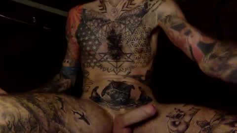 Snapshot of tuhands chatting on 12/19/24, 03:52 Tuhands online show from 12/19/24, 03:52