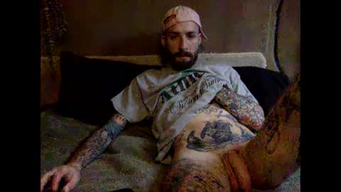 Snapshot of tuhands chatting on 02/11/25, 03:18 Tuhands online show from 02/11/25, 03:18