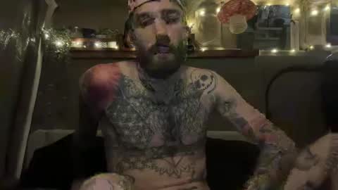 Snapshot of tuhands chatting on 03/08/25, 08:11 Tuhands online show from 03/08/25, 08:11