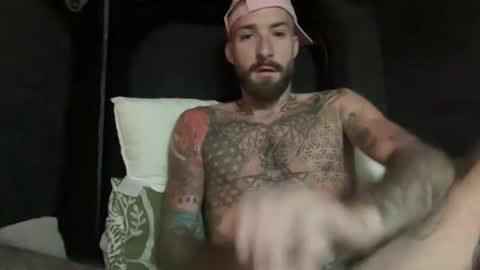 Snapshot of tuhands chatting on 09/25/25, 07:12 Tuhands online show from 09/25/25, 07:12