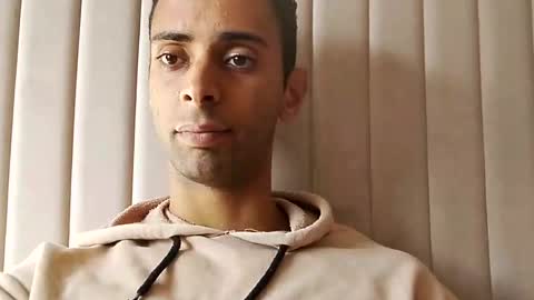 Snapshot of tunisiensexyguy chatting on 12/05/24, 10:23 TunisienSexyGuy online show from 12/05/24, 10:23