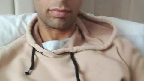 Snapshot of tunisiensexyguy chatting on 12/29/24, 02:31 TunisienSexyGuy online show from 12/29/24, 02:31